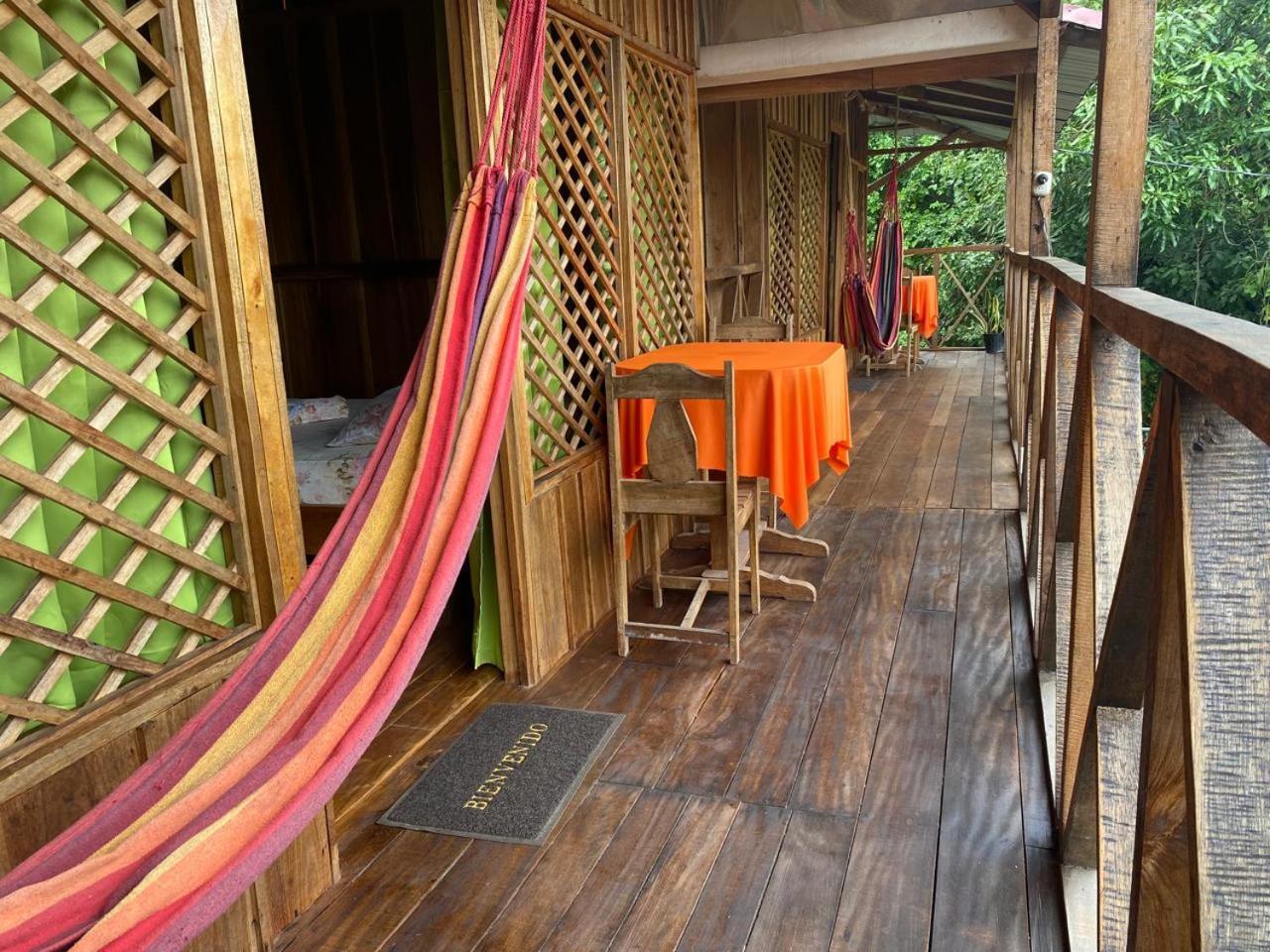 Hotel Cahuita Exterior photo
