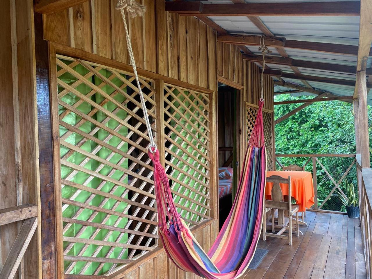 Hotel Cahuita Exterior photo